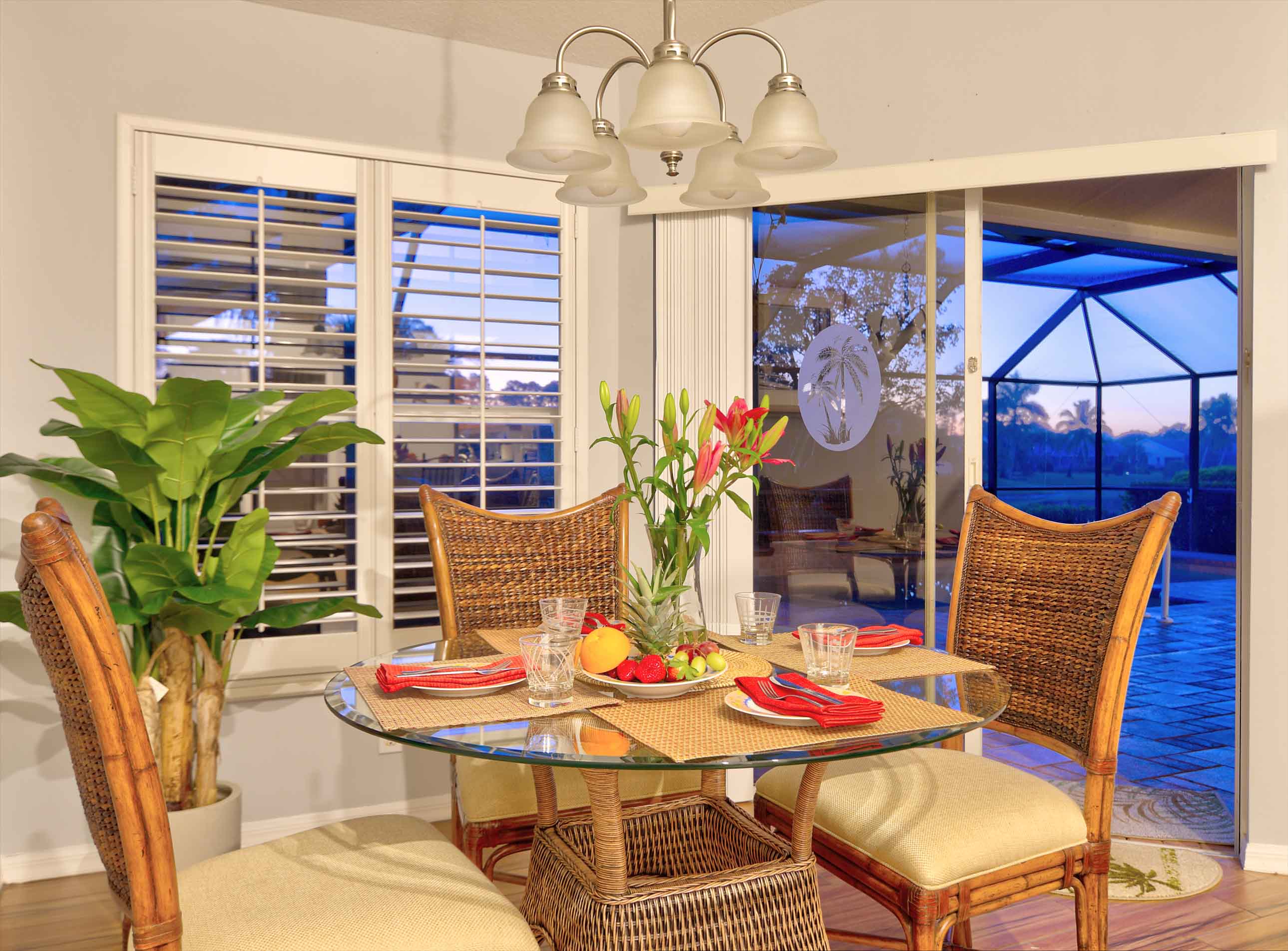 breakfast table10